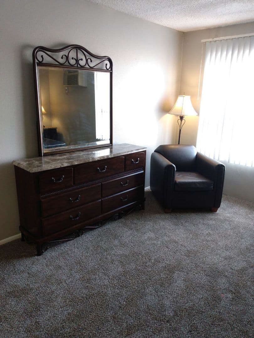 Santa Fe Apartment: 3357 Cerrillos Rd
