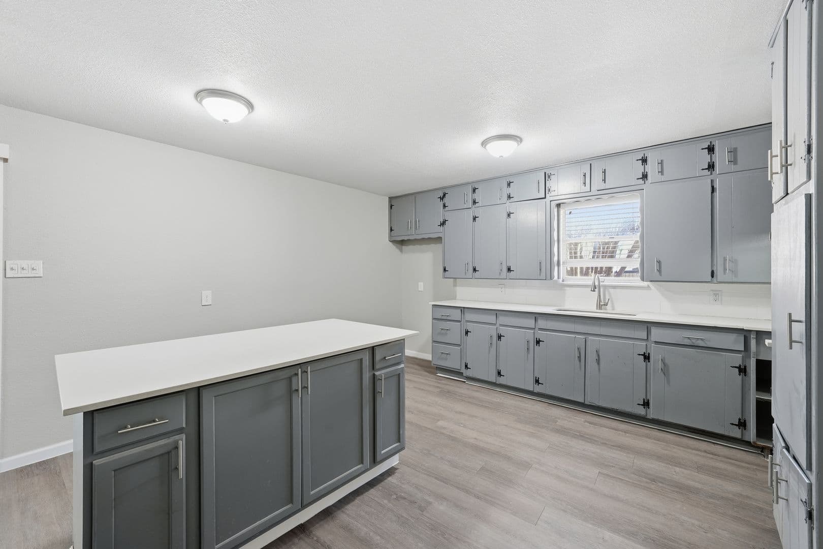 Richland Hills House: 2721 Ash Park Drive