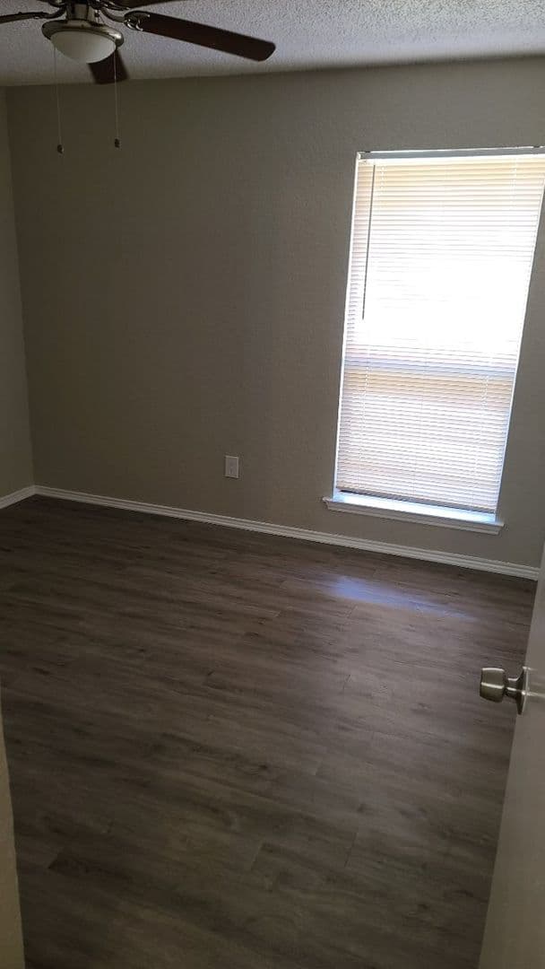Fort Worth House: 8517 Gatlinburg Dr