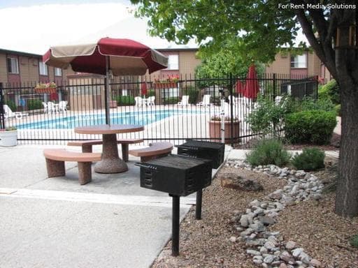 Santa Fe Apartment: 3357 Cerrillos Rd