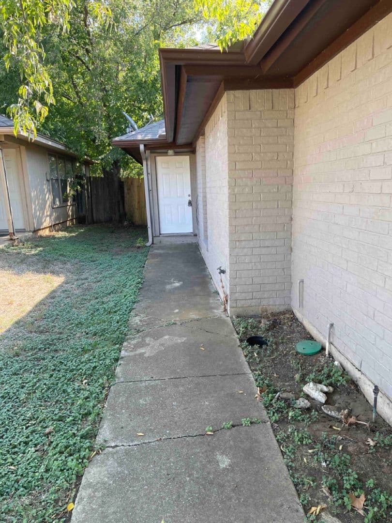 Fort Worth House: 8517 Gatlinburg Dr