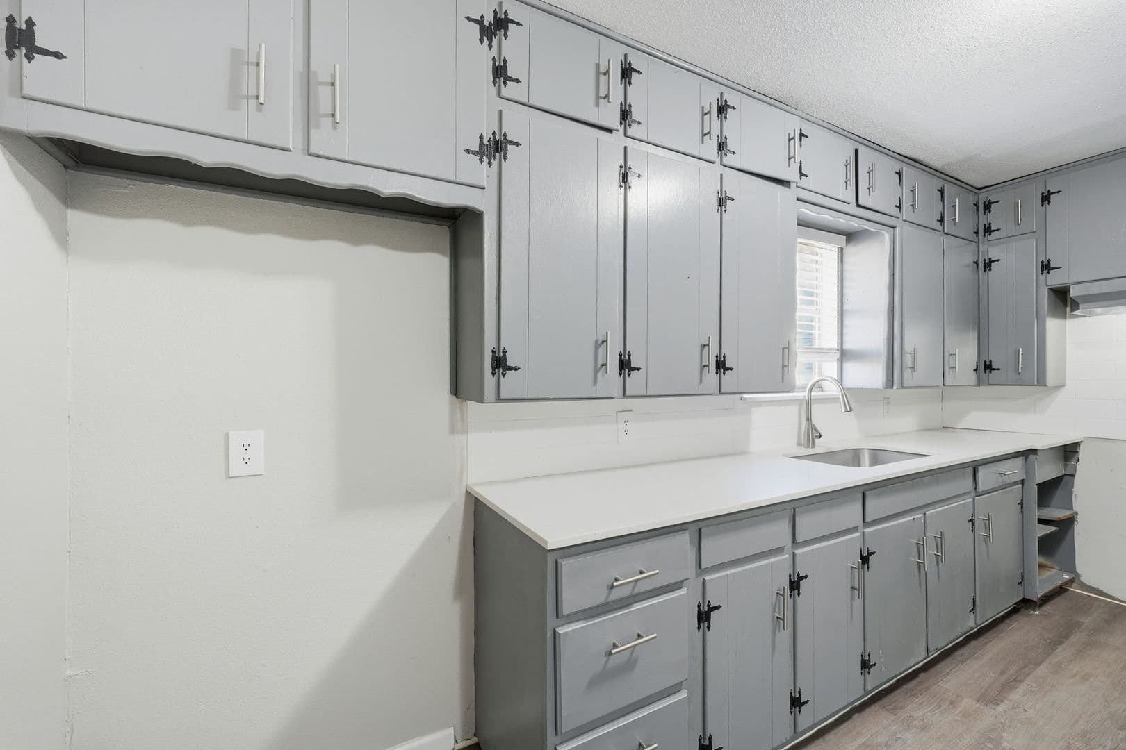 Richland Hills House: 2721 Ash Park Drive
