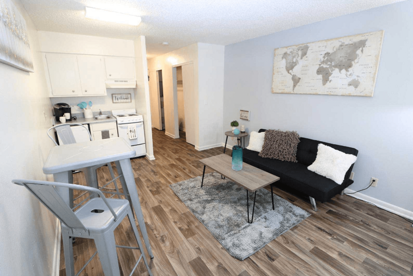 Albuquerque Apartment: 950 Louisiana Blvd SE