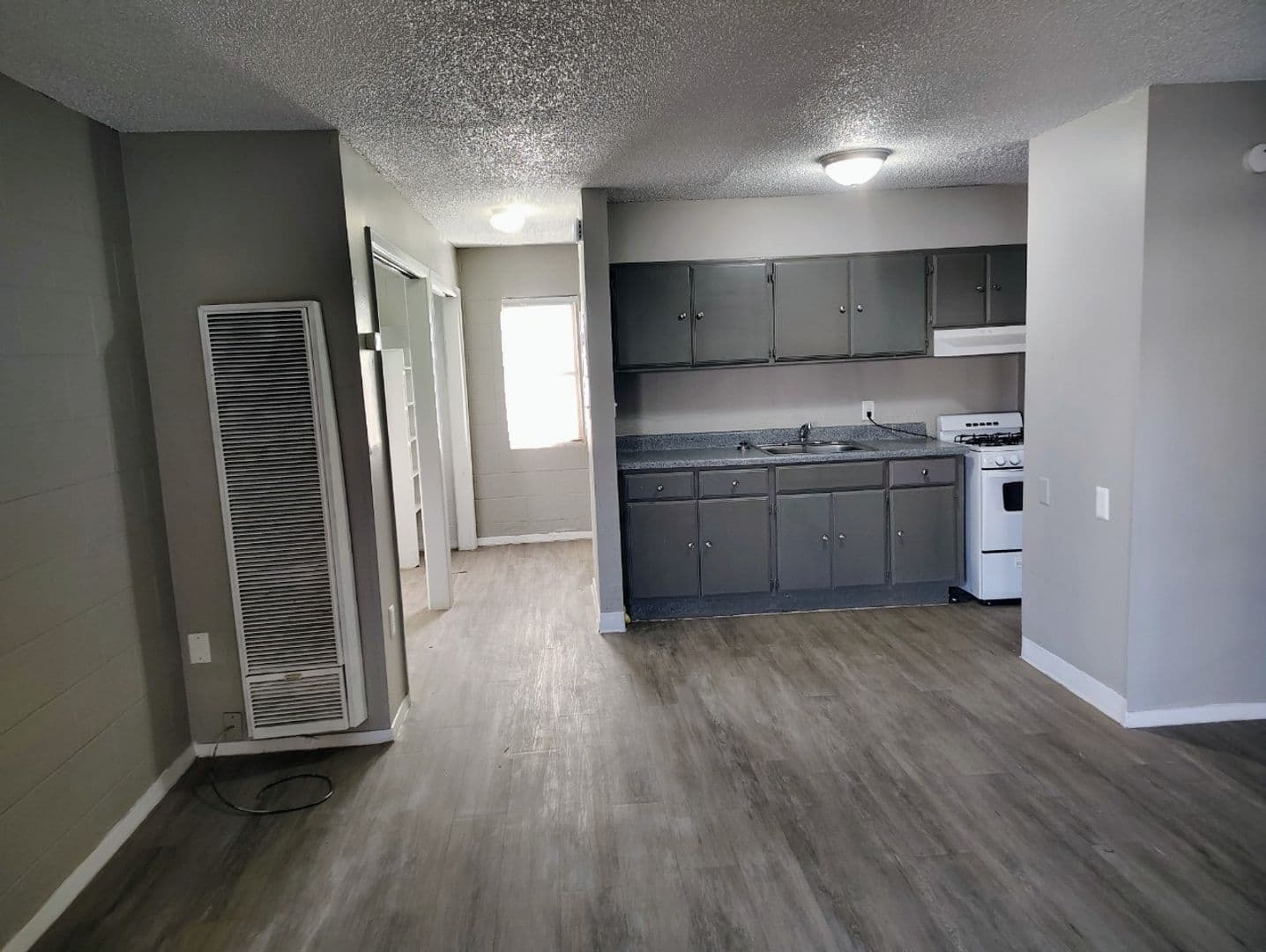 Amarillo Apartment: 4215 S. Western Street