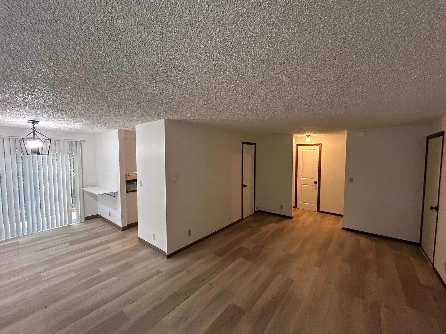 McMinnville House: 1006 NE 27th St