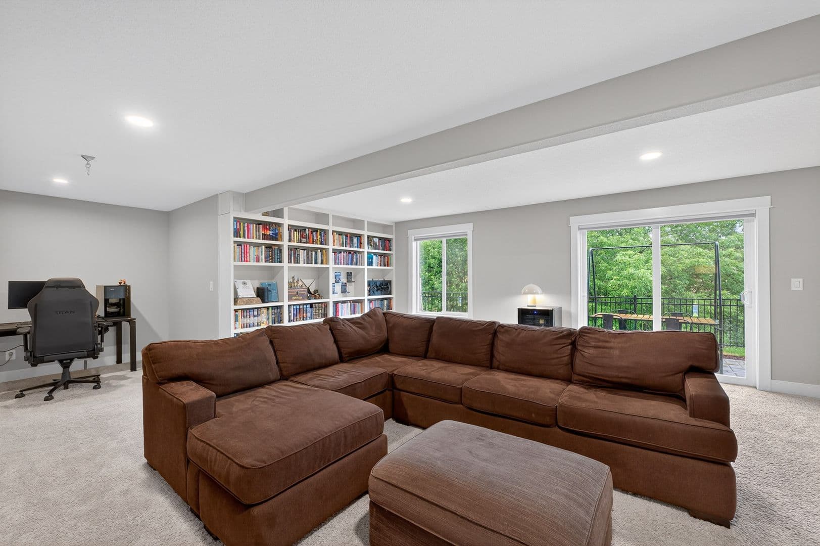 McMinnville House: 184 NW Brookside Street