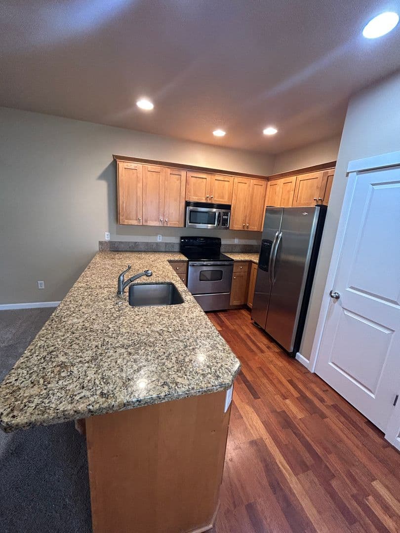Mcminnville House: 2000 NW Yohn Ranch Drive