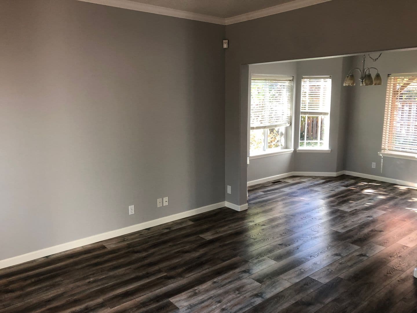 McMinnville House: 2687 NW Oakridge Drive