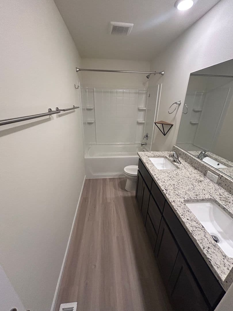 McMinnville House: 2338 NW Yohn Ranch Drive