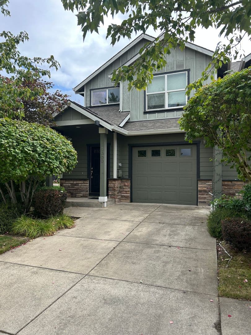 Mcminnville House: 2000 NW Yohn Ranch Drive