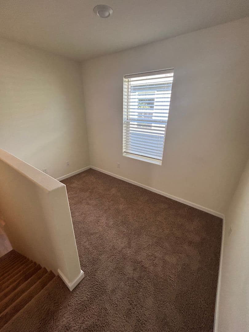 McMinnville House: 2338 NW Yohn Ranch Drive