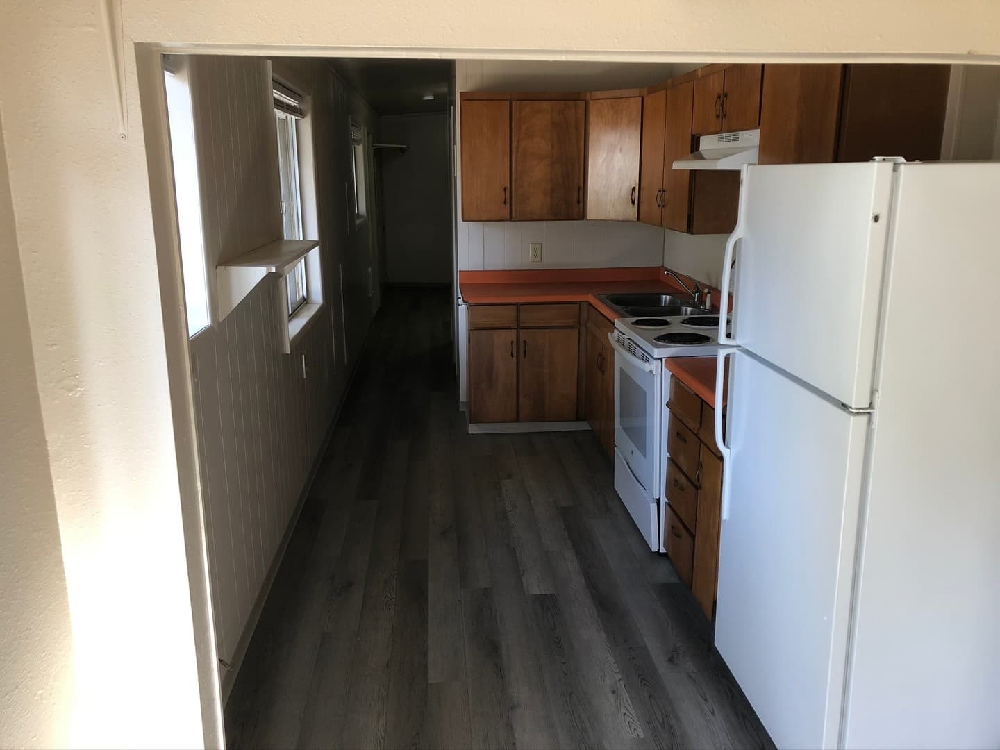 McMinnville House: 562 SE Davis Street