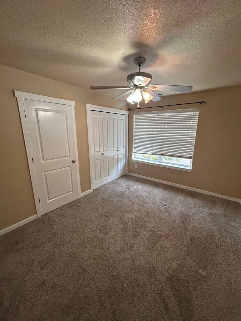 Mcminnville House: 2000 NW Yohn Ranch Drive