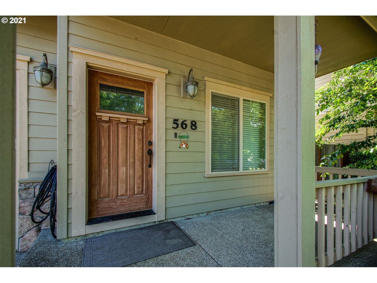 Newberg House: 568 Donna Drive