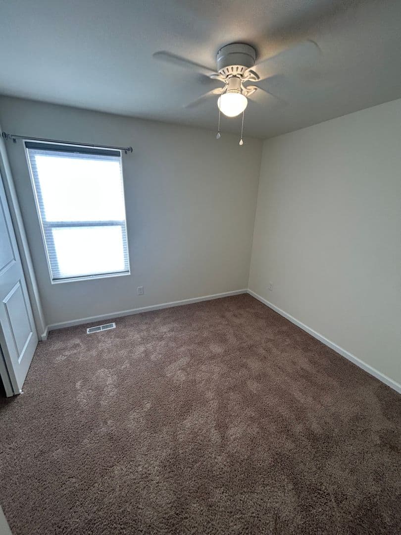 McMinnville House: 2338 NW Yohn Ranch Drive