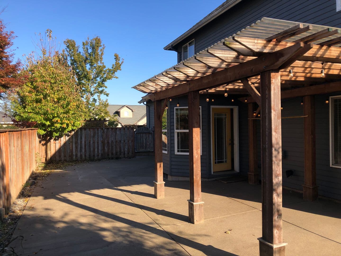 McMinnville House: 2687 NW Oakridge Drive