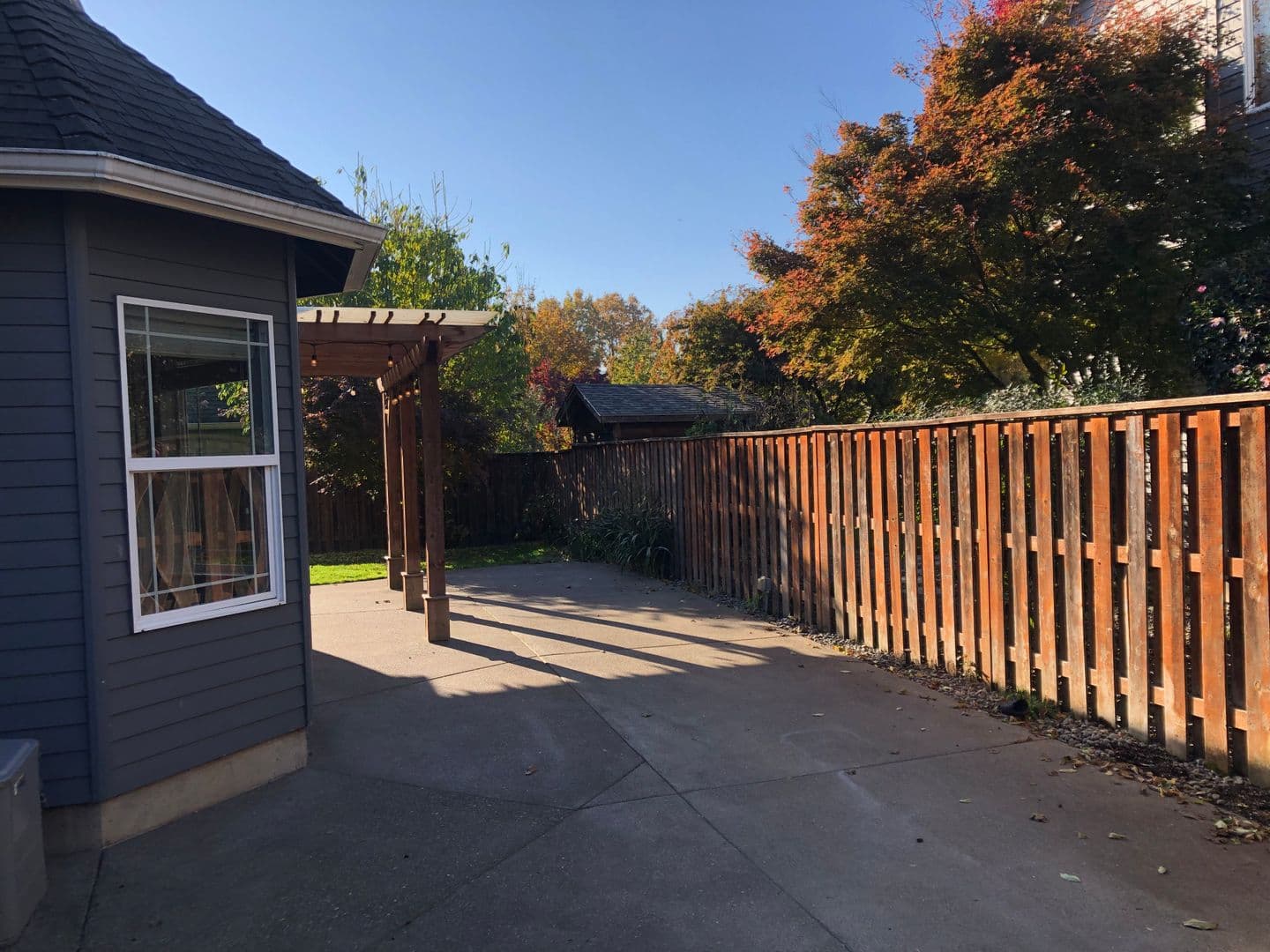 McMinnville House: 2687 NW Oakridge Drive