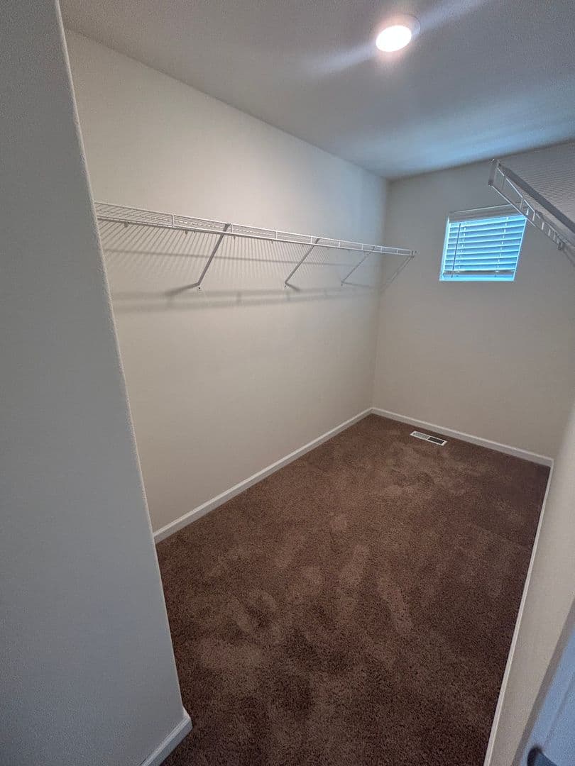 McMinnville House: 2338 NW Yohn Ranch Drive