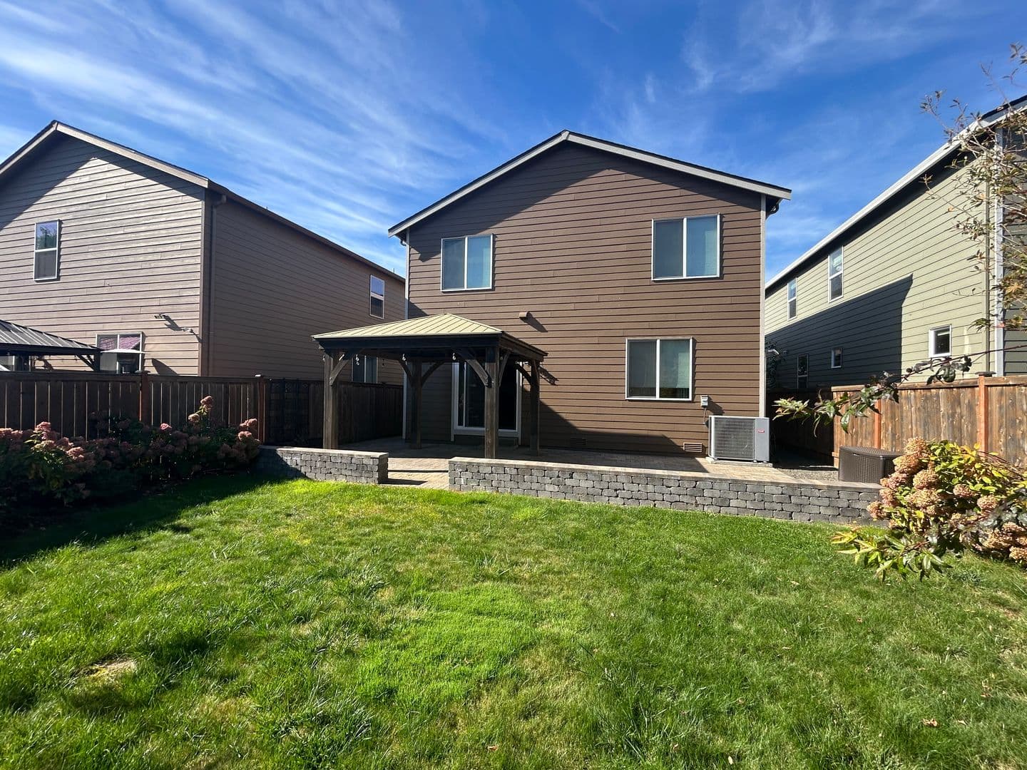 McMinnville House: 2338 NW Yohn Ranch Drive