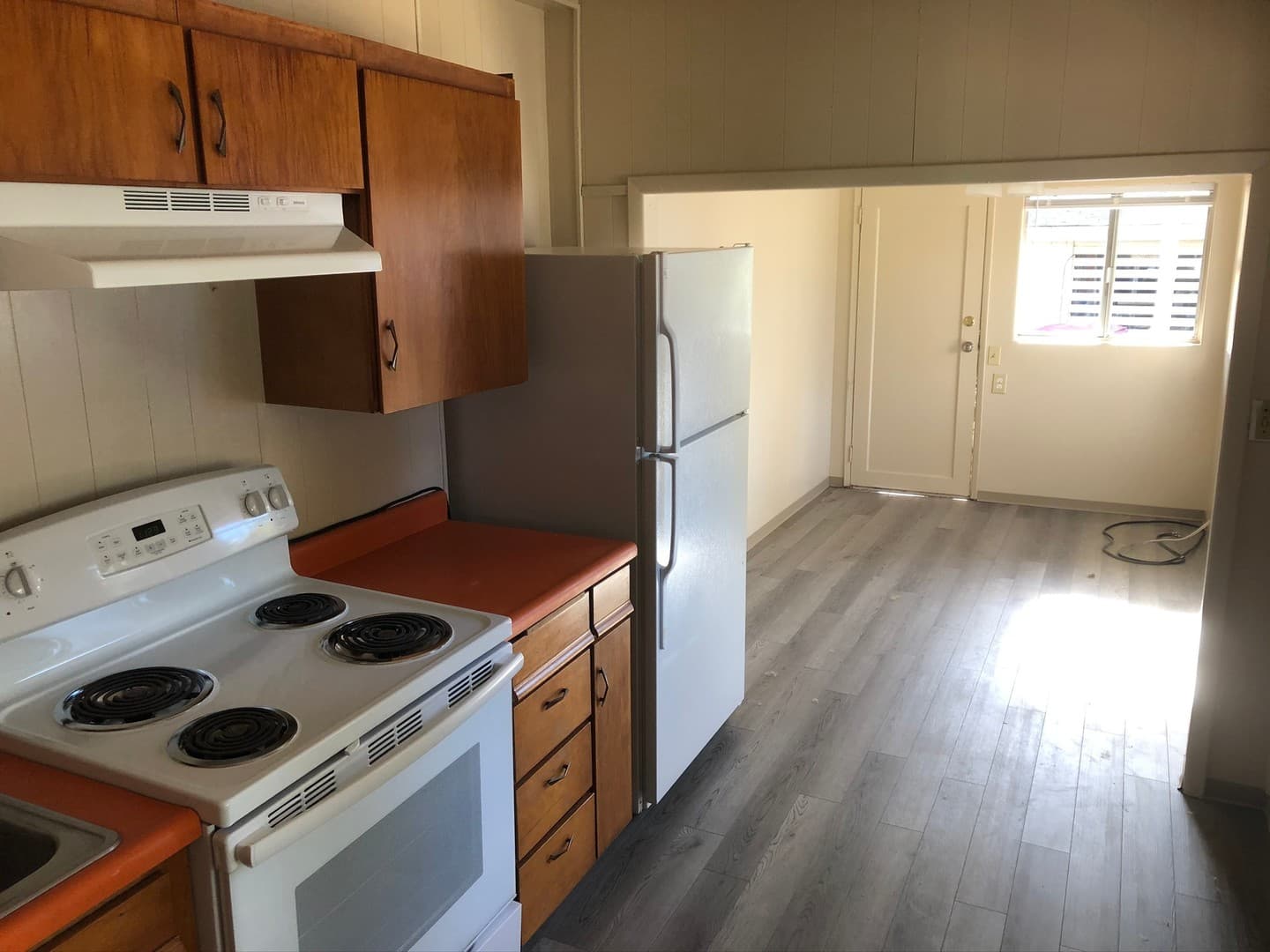 McMinnville House: 562 SE Davis Street