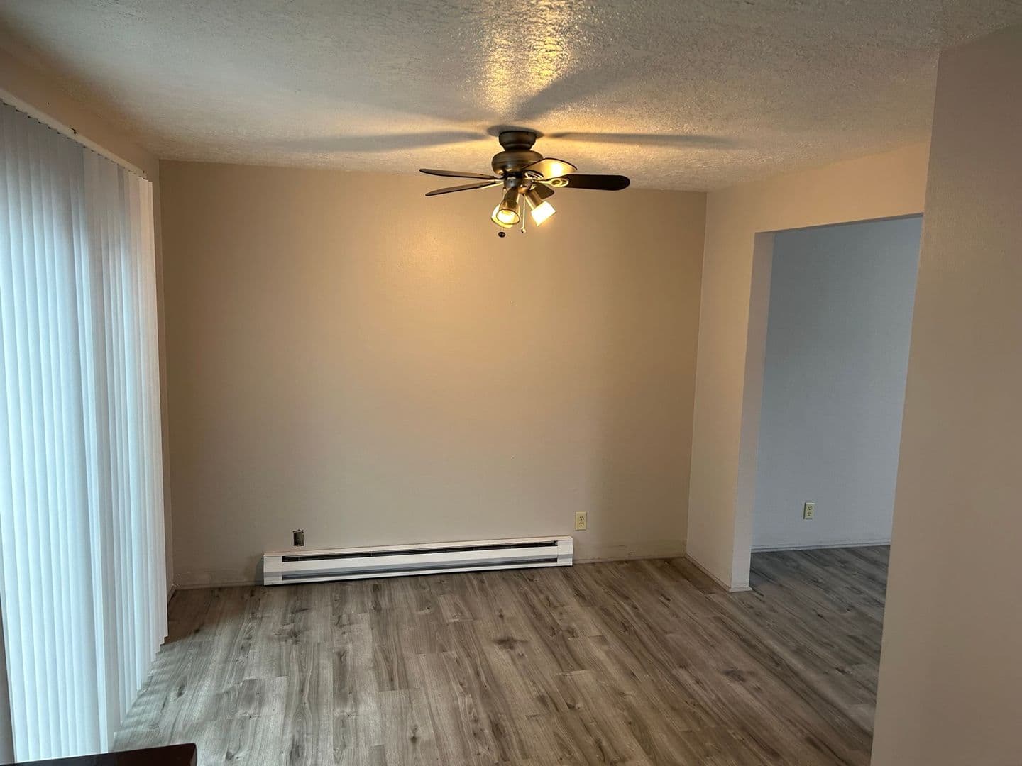 McMinnville Apartment: 1033 SE Ford St