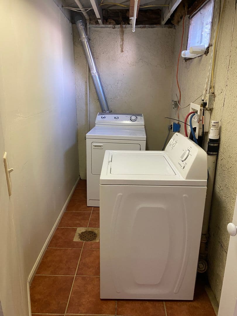 Cheyenne Apartment: 1212 East 19th Street