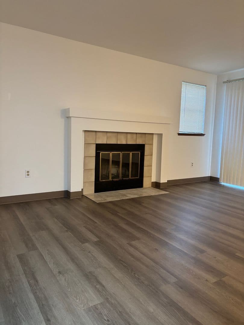 Marysville Apartment: 7015 47th Ave NE