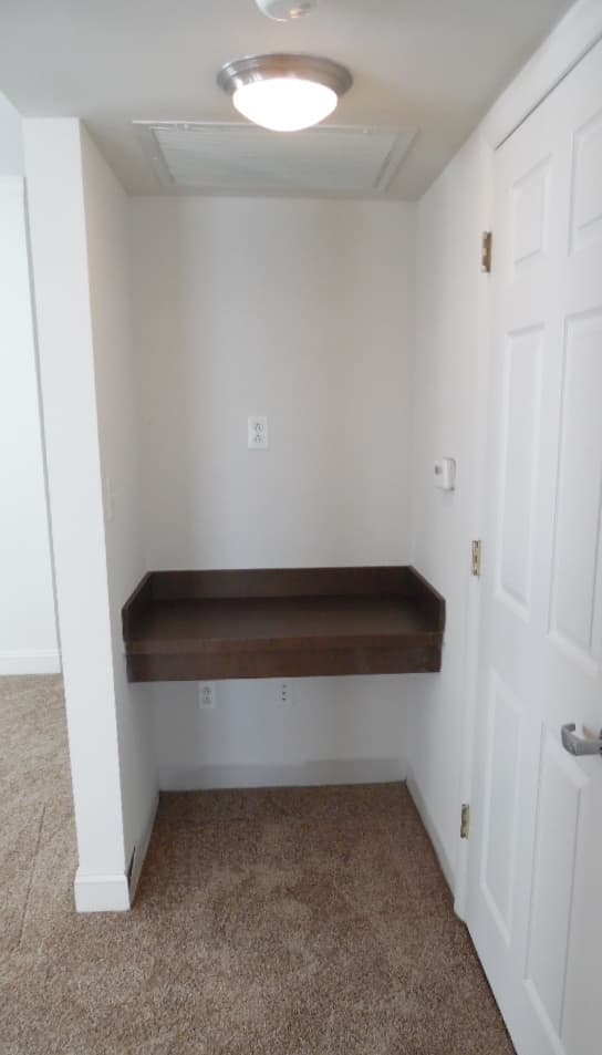 Richmond Apartment: 515 West Franklin Street