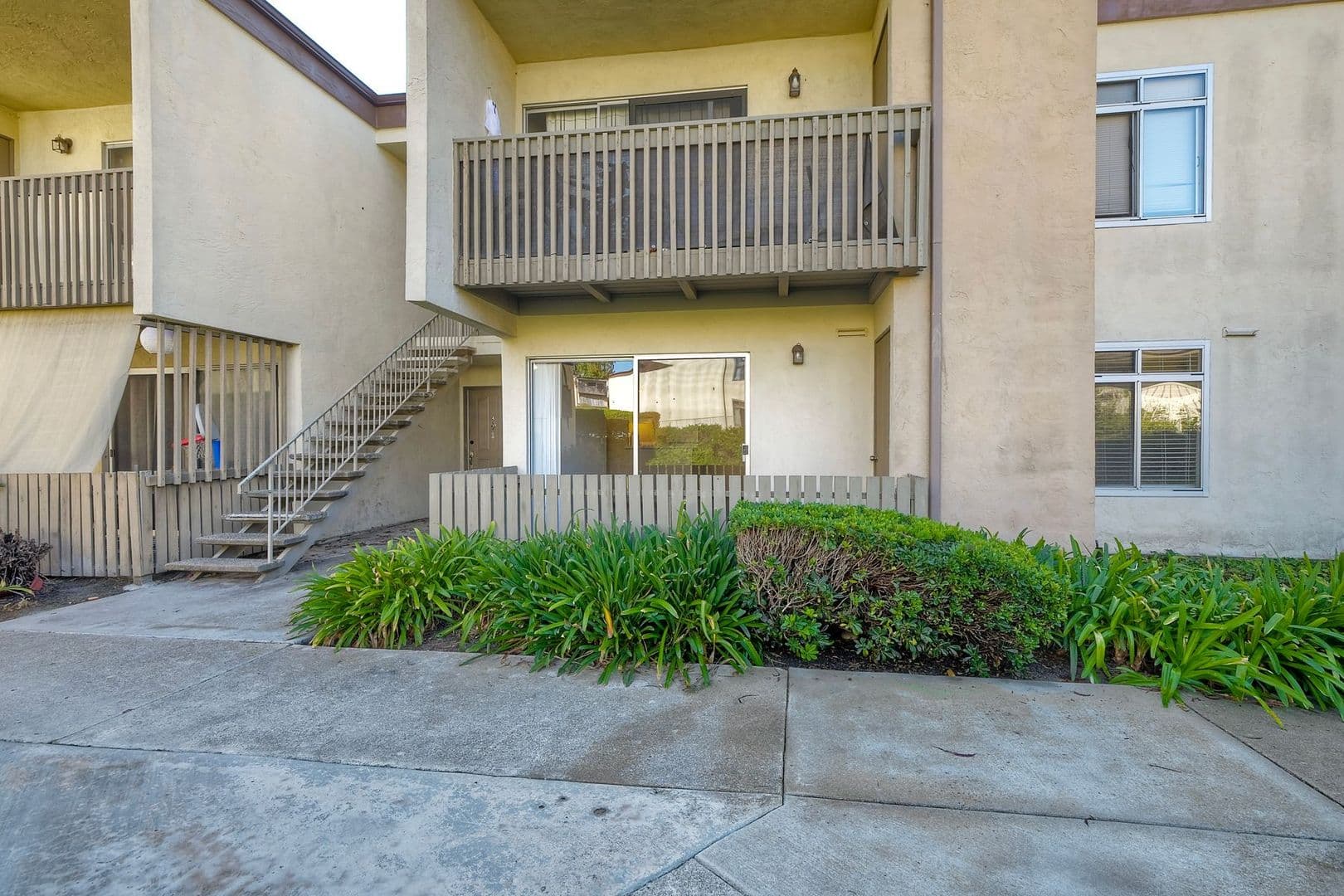 Oceanside House: 432 Edgehill Lane