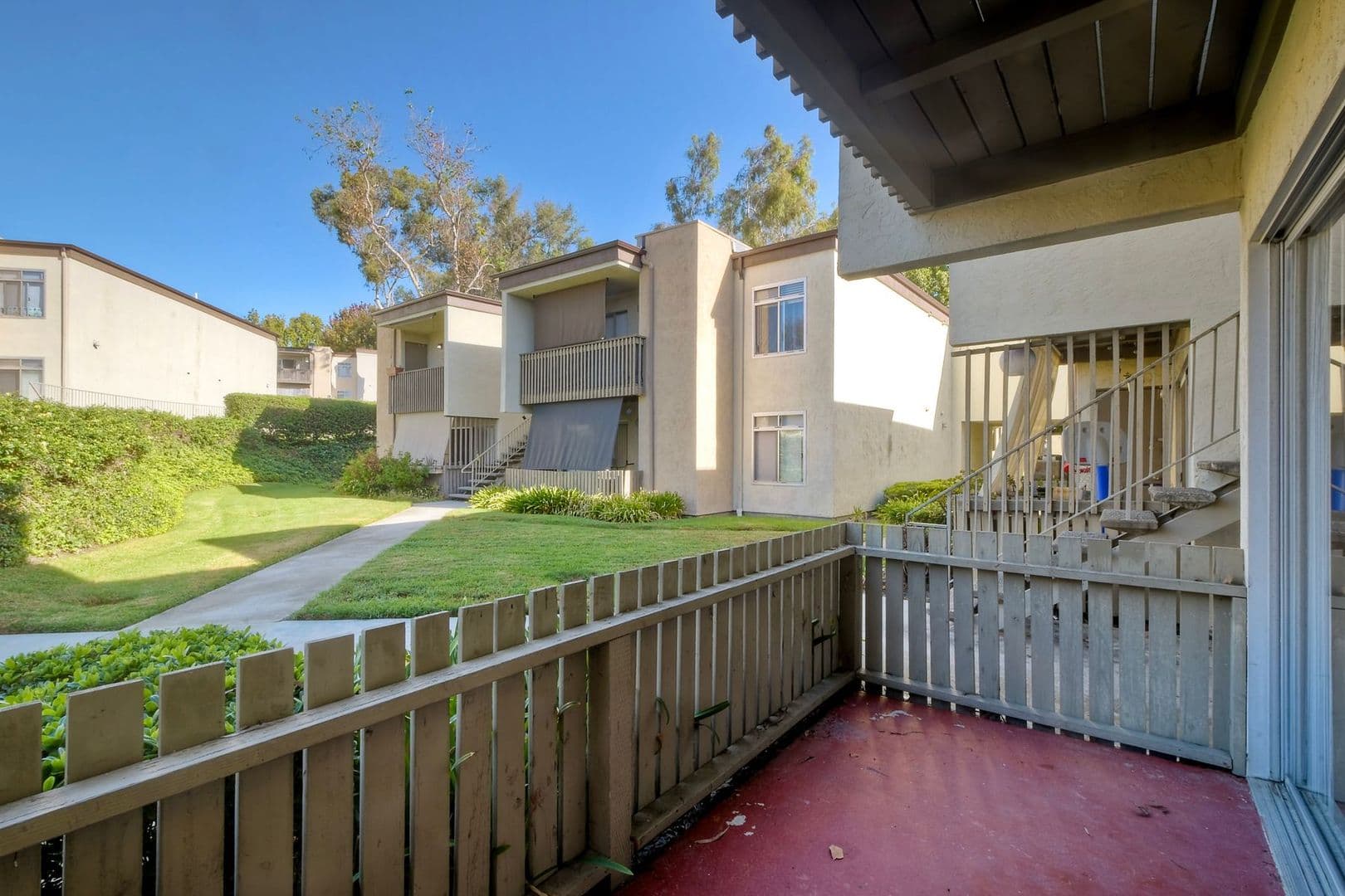 Oceanside House: 432 Edgehill Lane