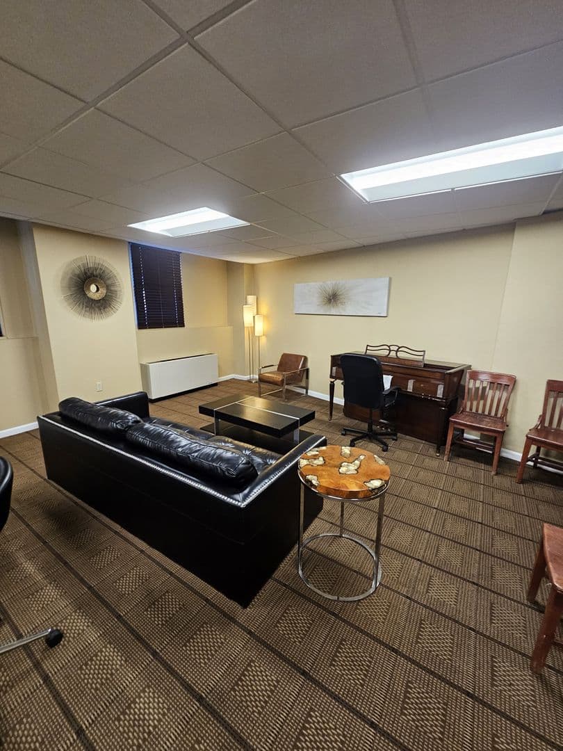 Bridgeport Apartment: 2600 Park Ave
