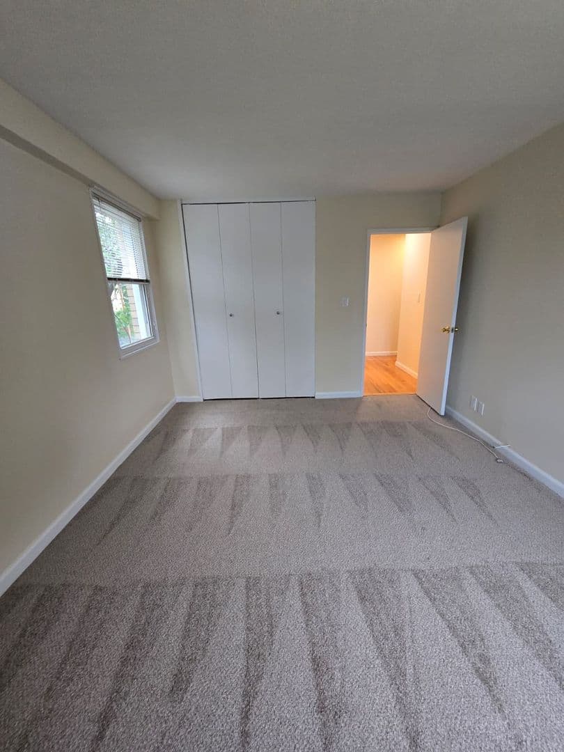 Bridgeport Apartment: 2600 Park Ave