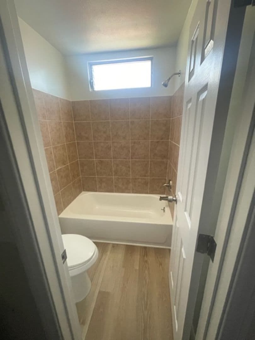 San Clemente Apartment: 101 W. Marquita
