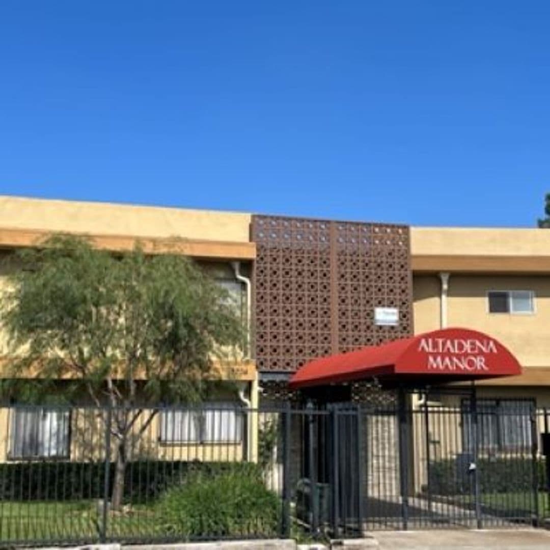 San Diego Apartment: 3704 Altadena Avenue