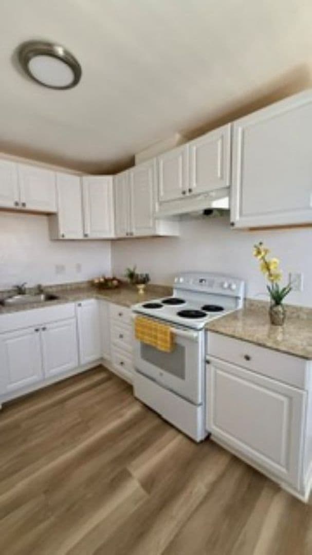 San Diego Apartment: 3704 Altadena Avenue