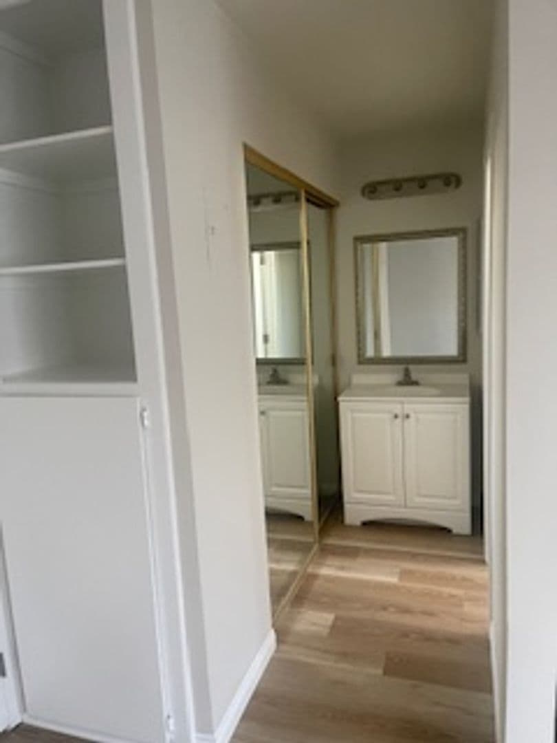 San Clemente Apartment: 101 W. Marquita