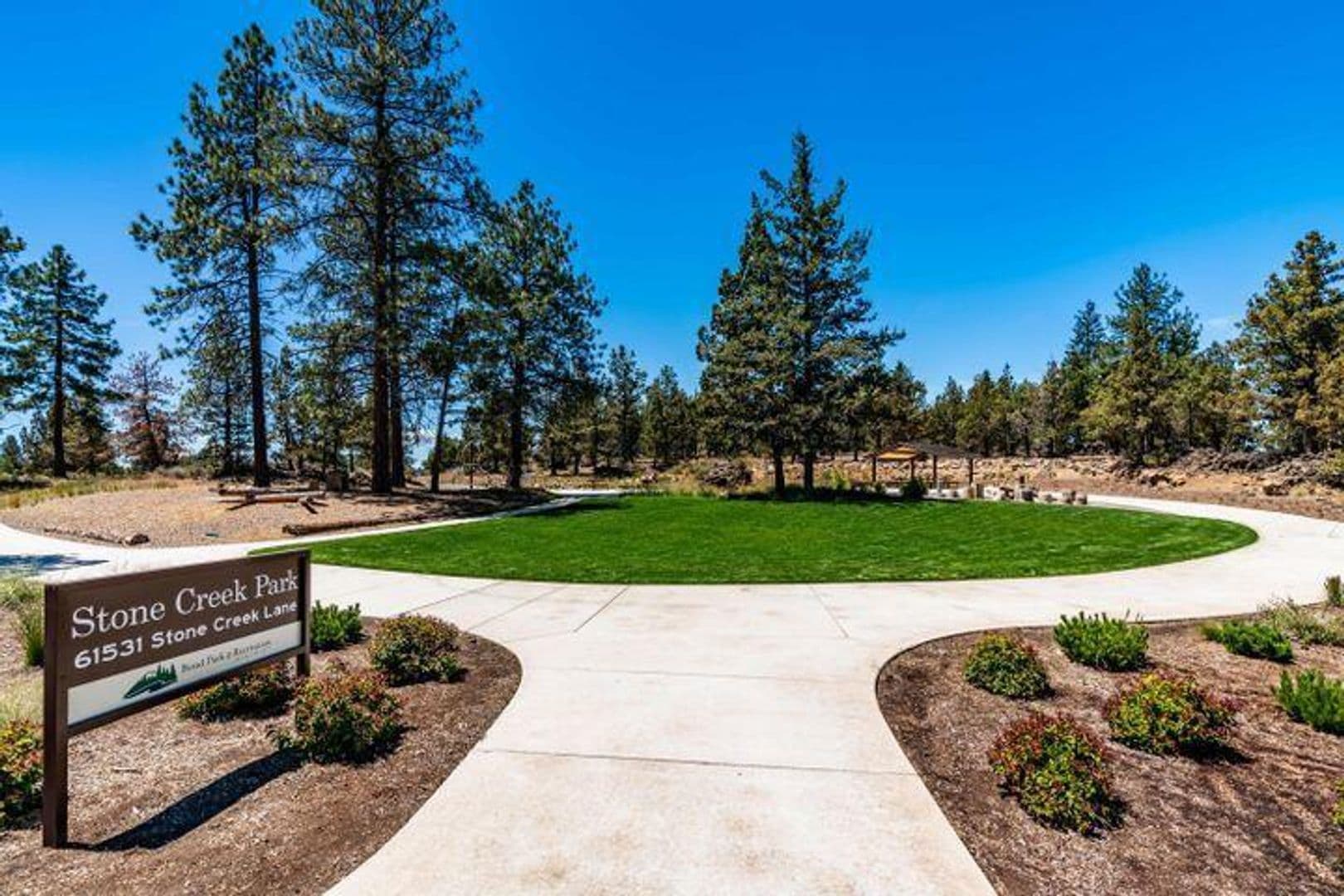 Bend House: 20605 SE Slate Ave.
