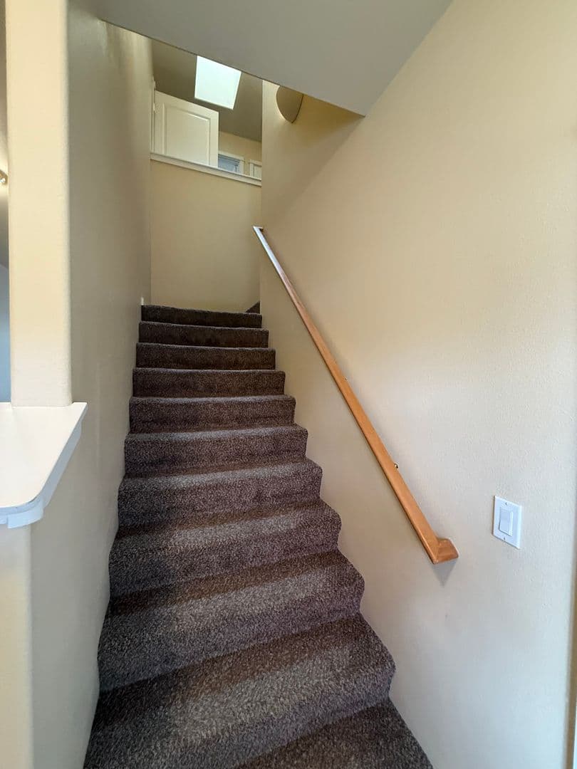 Bend Apartment: 20068 SW Doanna Way
