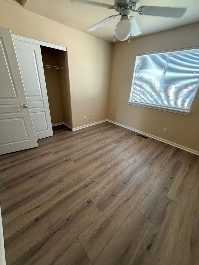 Bend Apartment: 20058 Beth Ave.