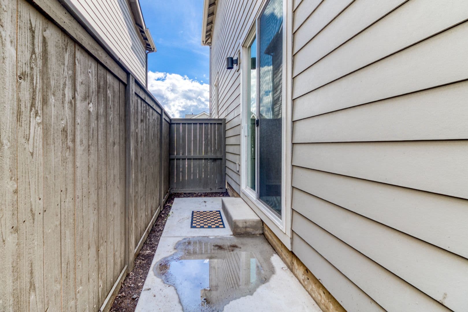 Bend Townhome: 61618 SE Depot Loop
