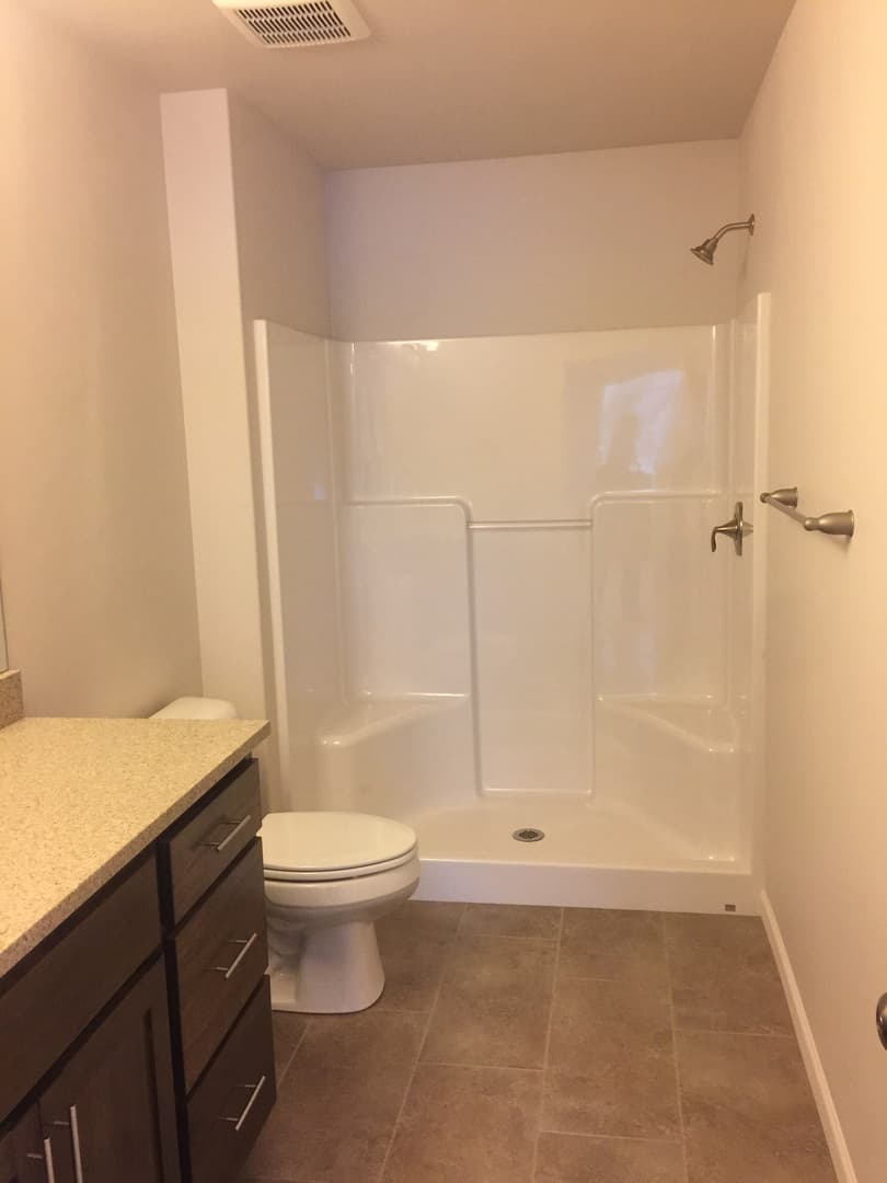 Bend House: 20430 Angel Ct.