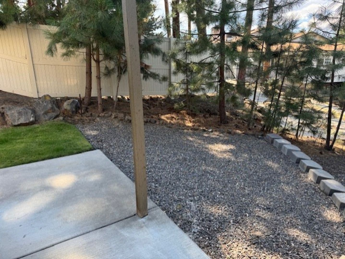 Bend Apartment: 471 SW Garfield