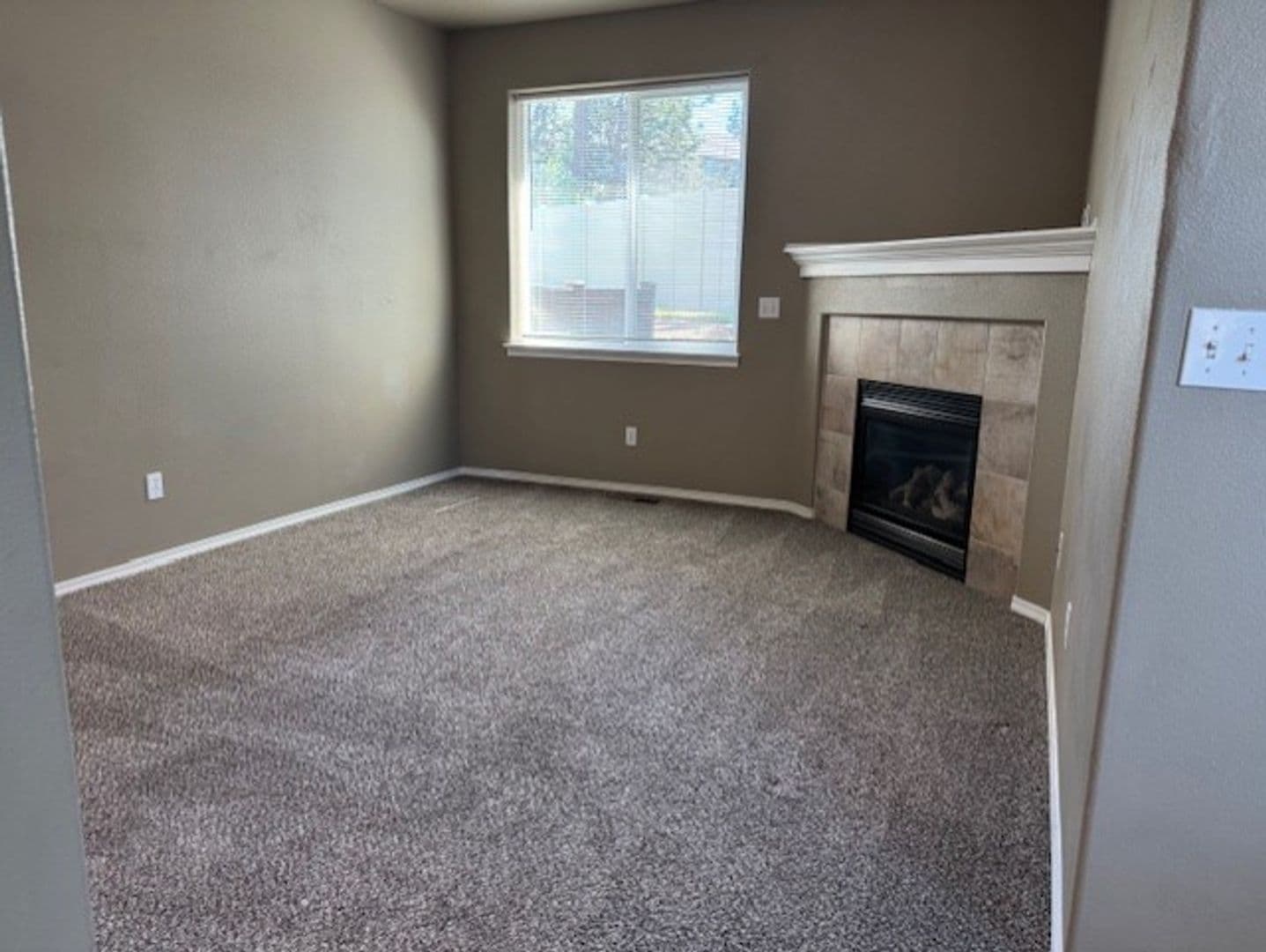 Bend Apartment: 471 SW Garfield