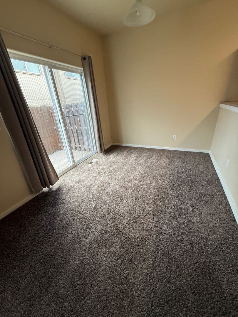 Bend Apartment: 20068 SW Doanna Way