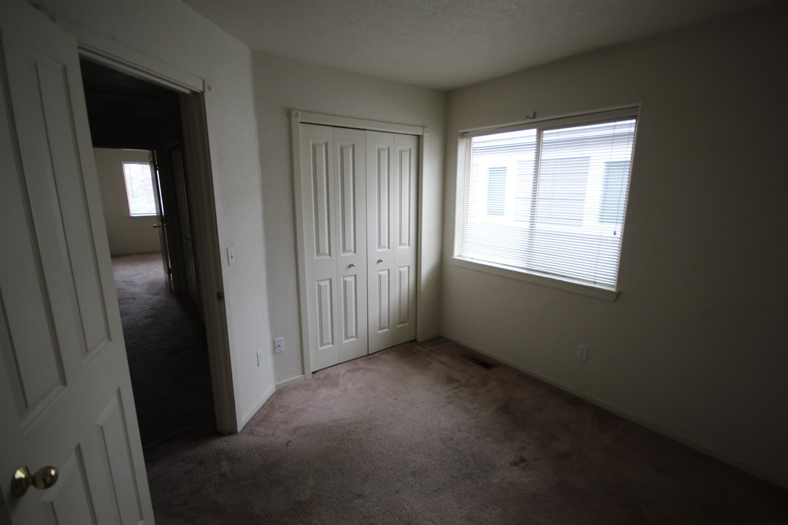 Bend Apartment: 1230 & 1232 NW Ogden Ave.