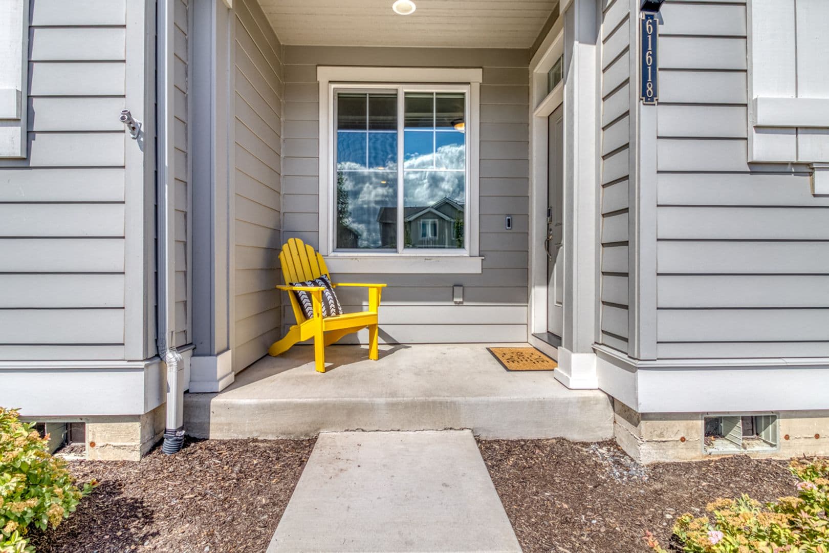 Bend Townhome: 61618 SE Depot Loop