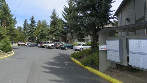 Bend Apartment: 61550 Brosterhous Rd.