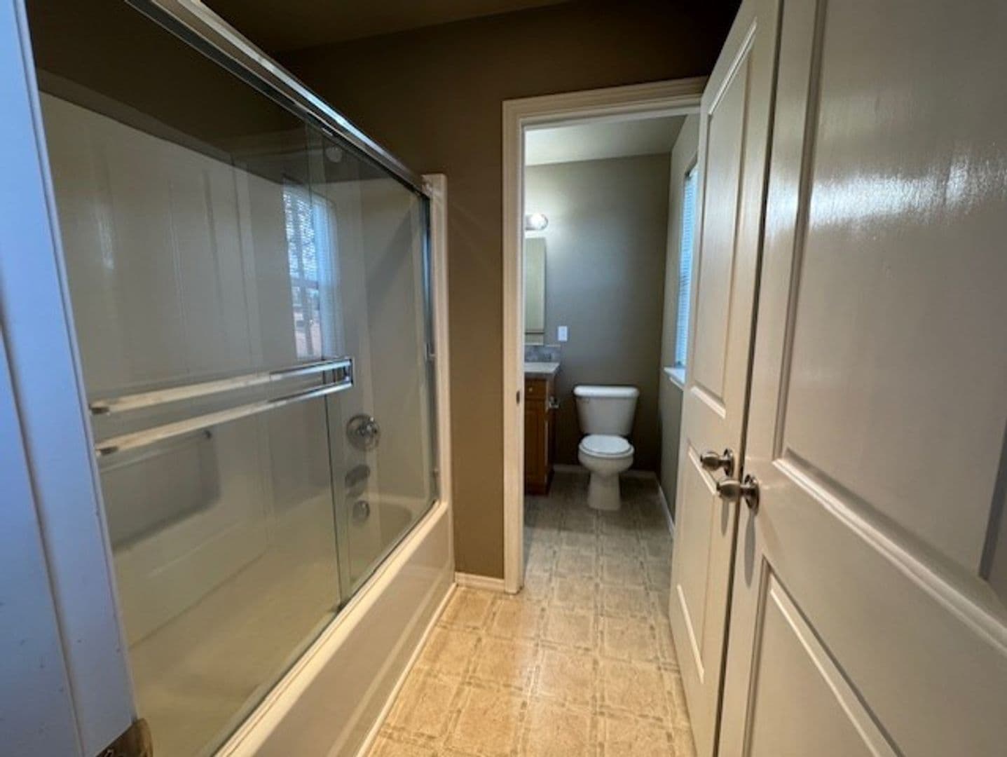 Bend Apartment: 471 SW Garfield