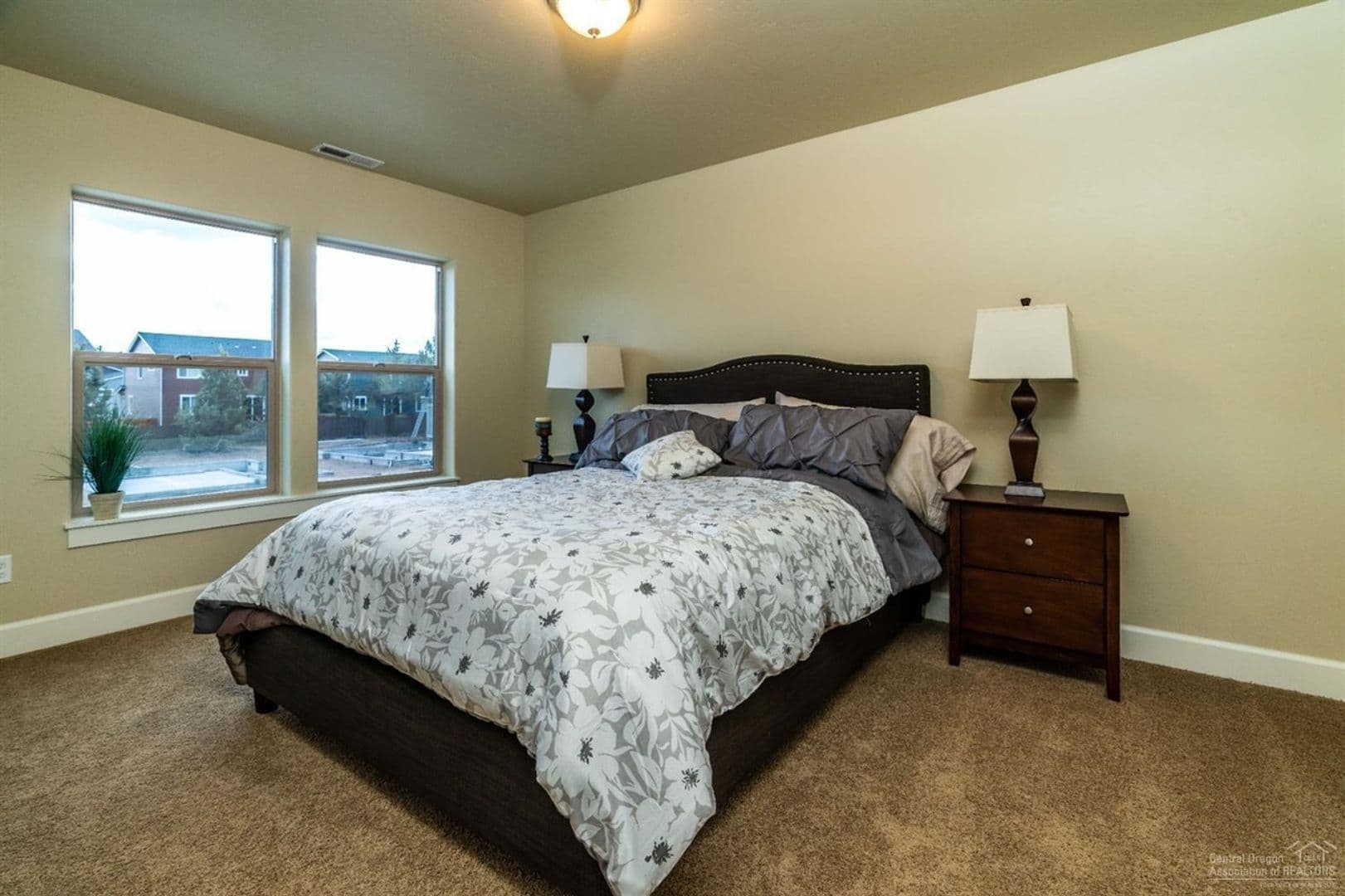 Bend House: 20605 SE Slate Ave.
