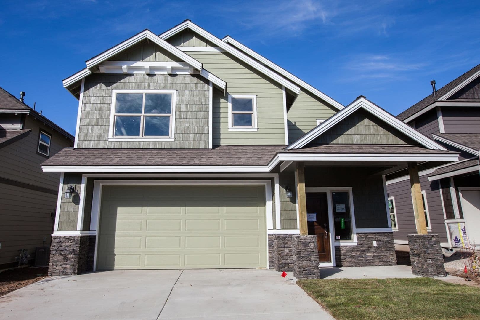 Bend House: 20605 SE Slate Ave.